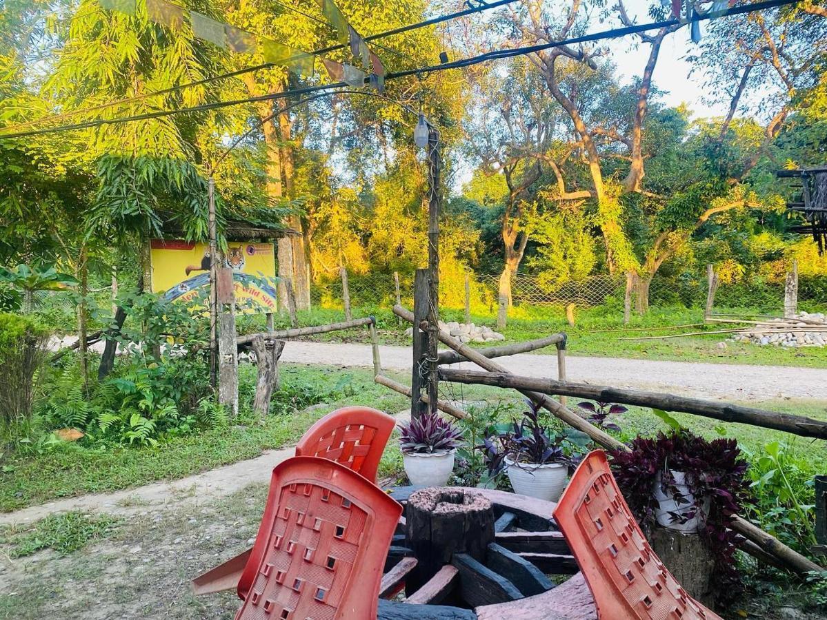 فندق Golden River Of Wild Side Bardiya المظهر الخارجي الصورة